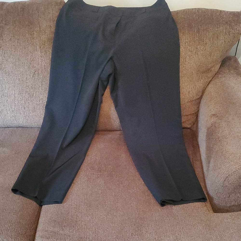 Carlisle Women's Black Dress Pants size 14 excellent condition